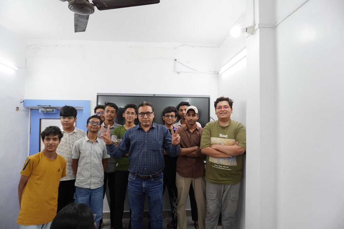 Students with their teacher at SBD Tricks Tutorials