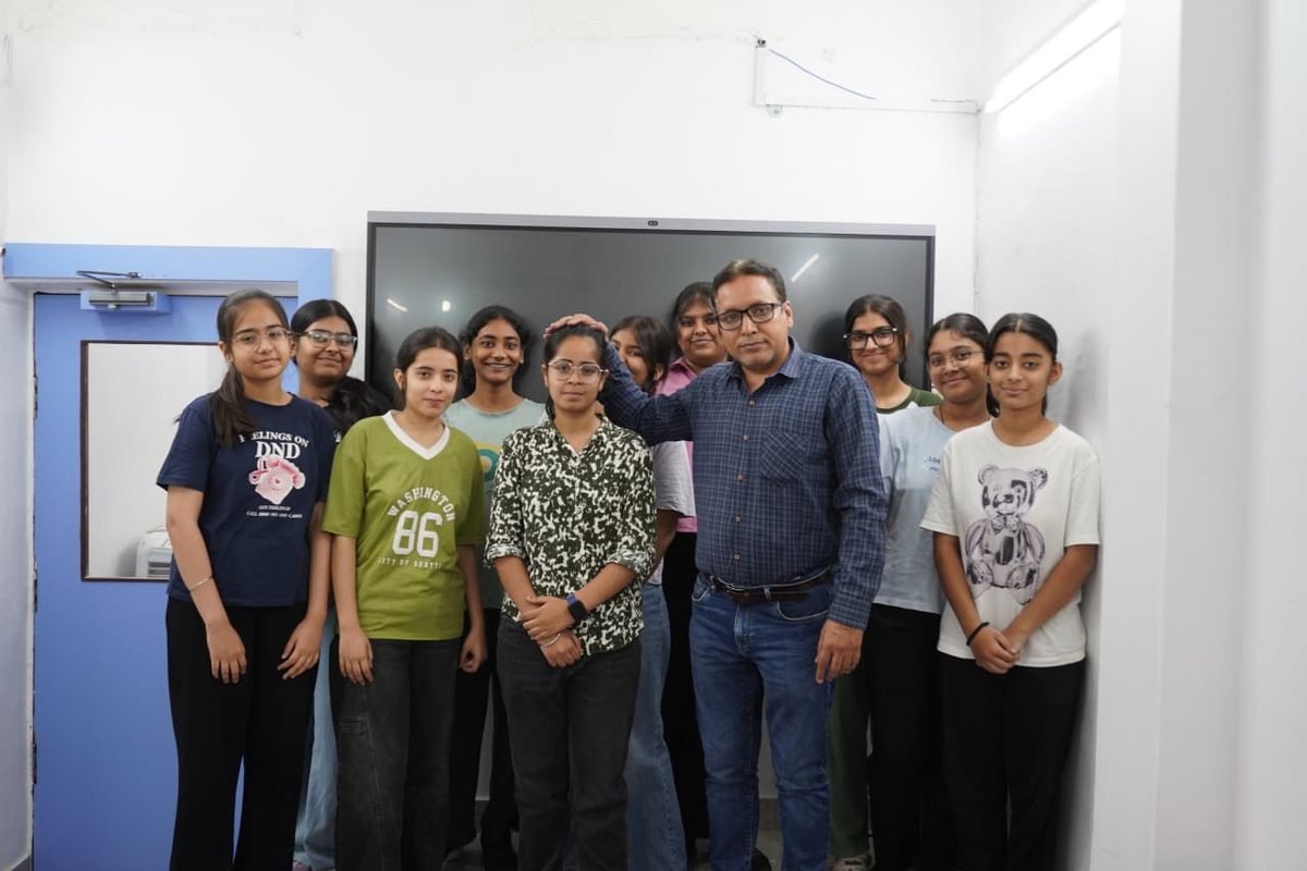 Students with their teacher at SBD Tricks Tutorials
